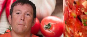 Florida Man Throws Salsa Jar at Car in Road Rage Attack