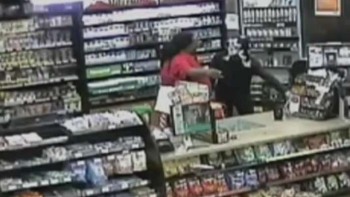 Florida Man Robs Convenience Store While Wearing Luchador Mask