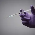 Florida Man Claiming to Have AIDS Brandishes Needle