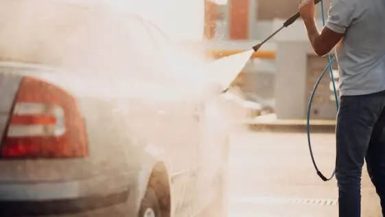 Florida Man Pressure Washes His Neighbor March 12