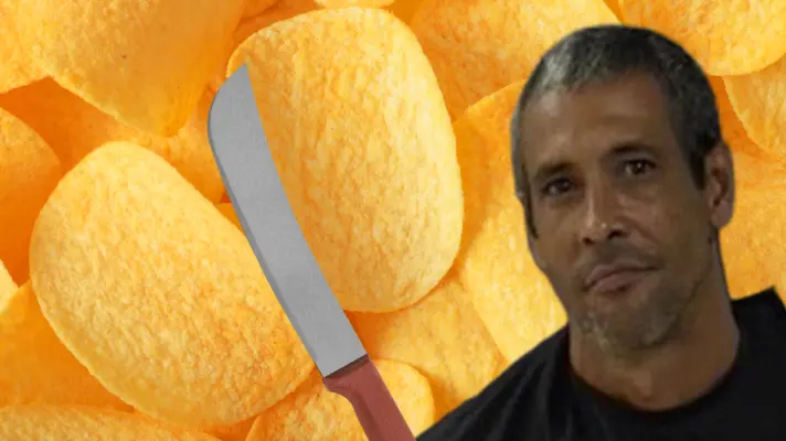 Florida Man Threatens to Cut off Buttocks with Machete over Potato Chips
