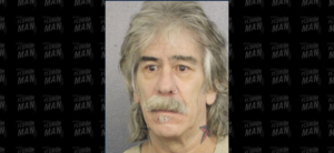 Florida Man Says He'll Shoot All the Employees at Pet Store over Sick Puppies