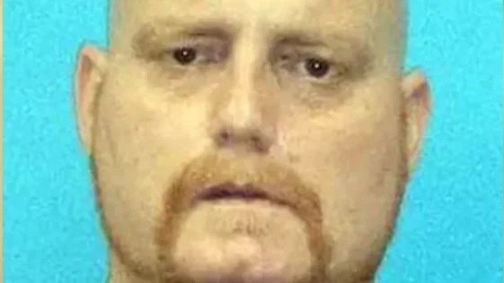 380-Pound Florida Man Hides Meth in Belly Button